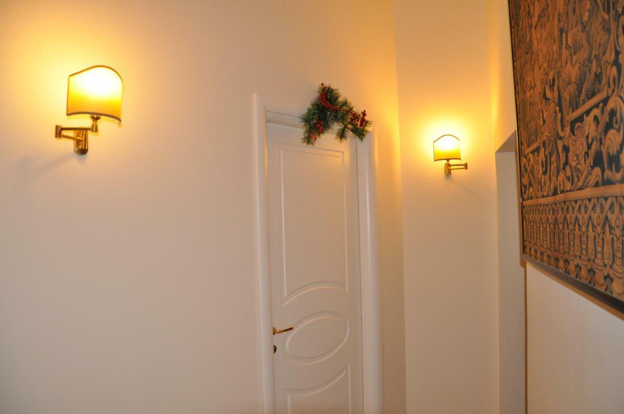 Domus Borbonica 3* Napels