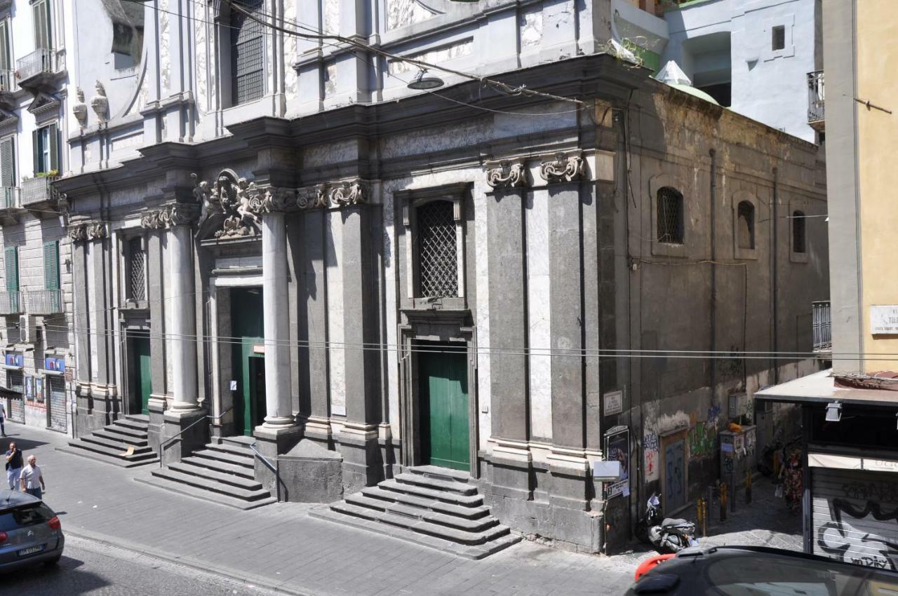 Domus Borbonica Napels